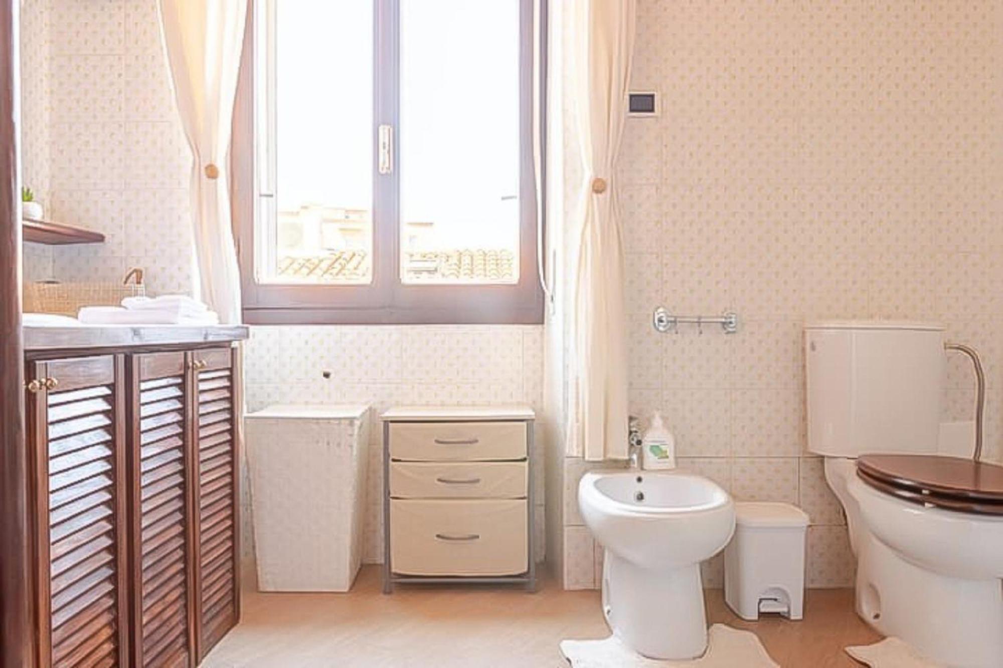 Albore Guest House 萨萨里 外观 照片